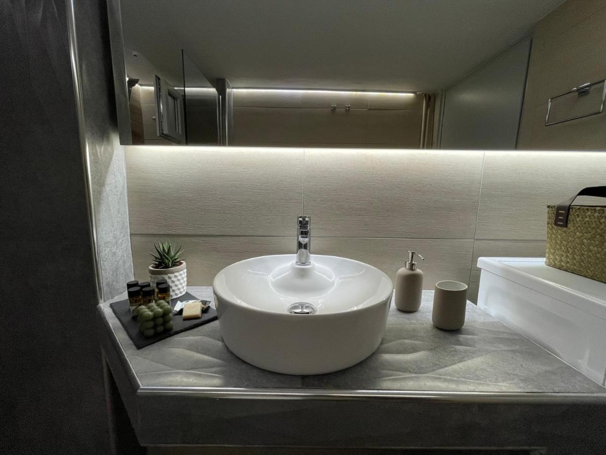 Green&Grey Apartment Кавала Экстерьер фото